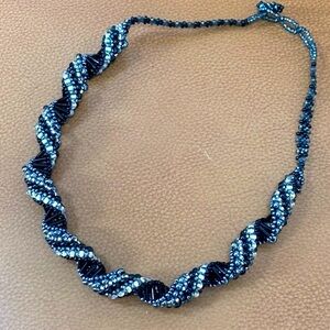 Gorgeous Spiraling Beads Choker Style Necklace!